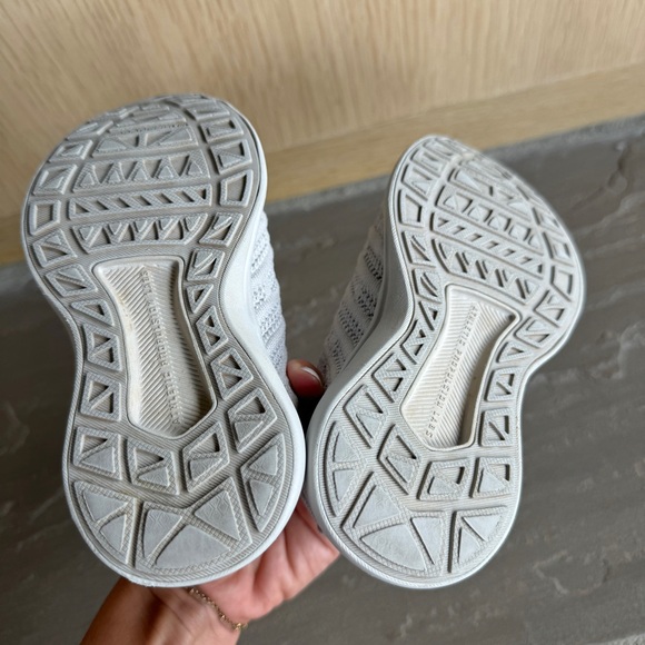 APL Kids Tech Loom Wave in Harbor Gray - Picture 5 of 5